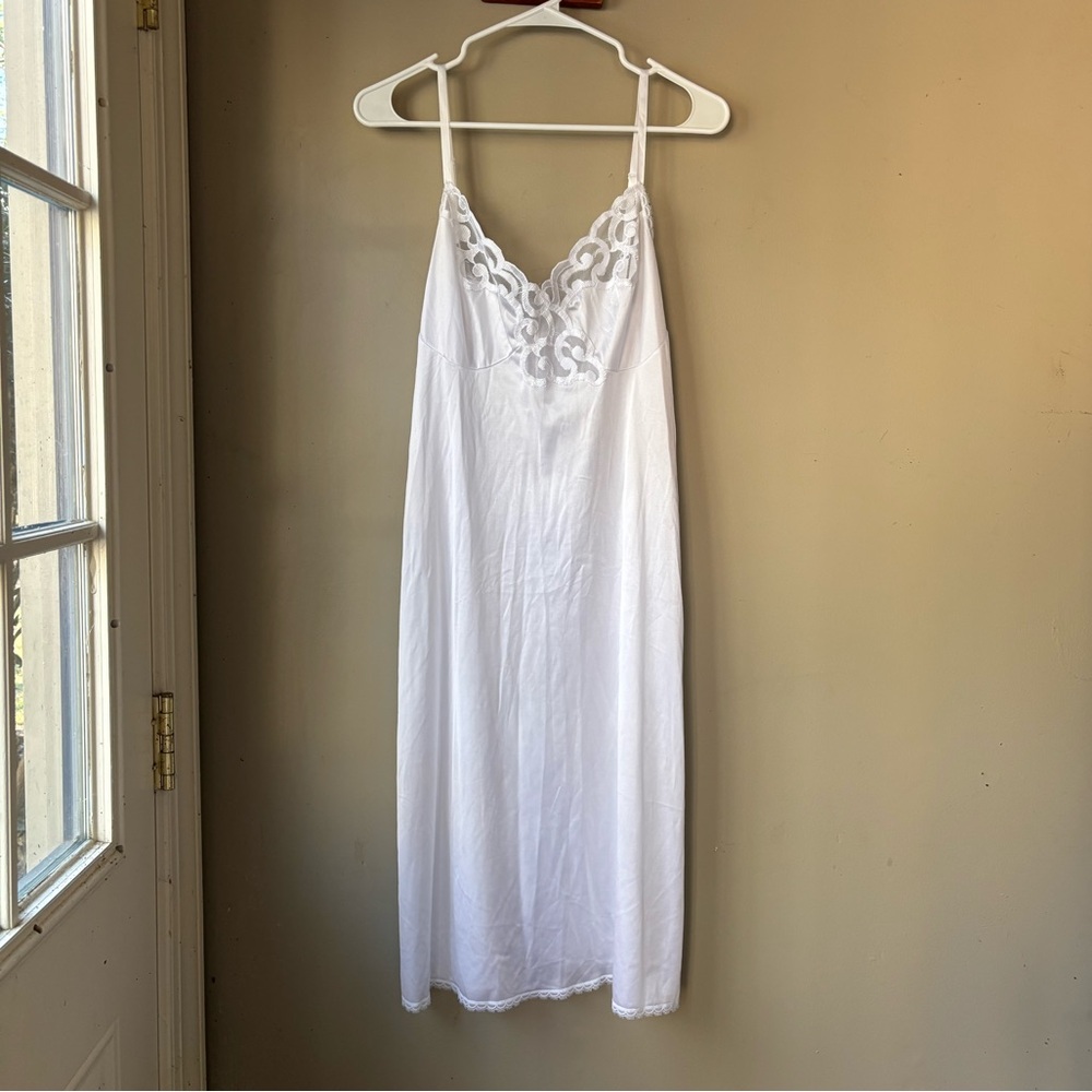 Vintage Cabernet White Lace Detail Slip Nightgown 38 - Picture 1 of 7